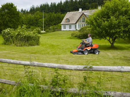 Райдер Husqvarna R 316T AWD
