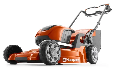 Аккумуляторная газонокосилка Husqvarna LC 347iVX