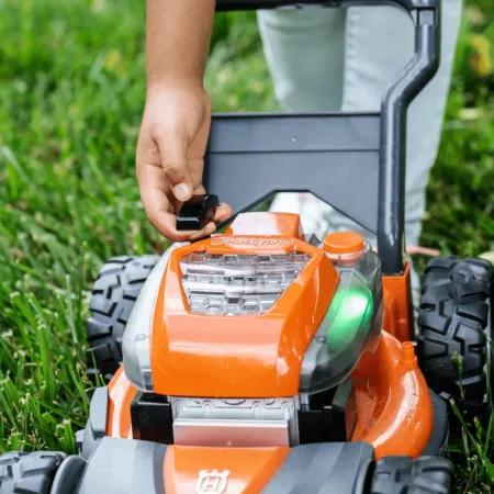 Игрушка Husqvarna газонокосилка