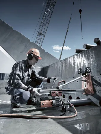 Бурильная машина со стойкой Husqvarna DMS 240