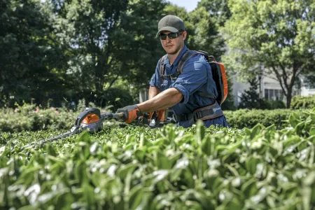 Кусторез аккумуляторный Husqvarna 536Li HE3