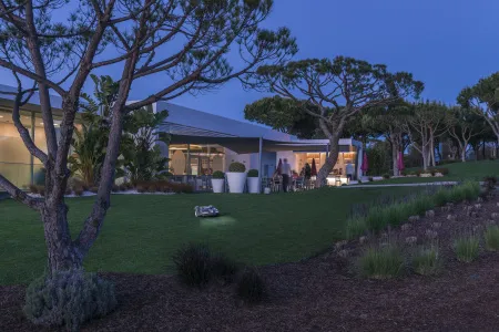 Газонокосилка-робот Husqvarna Automower 450X