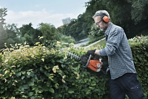 Бензоножницы Husqvarna 226HD75S