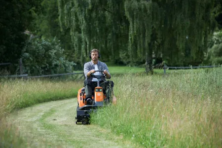 Райдер Husqvarna R 316T AWD