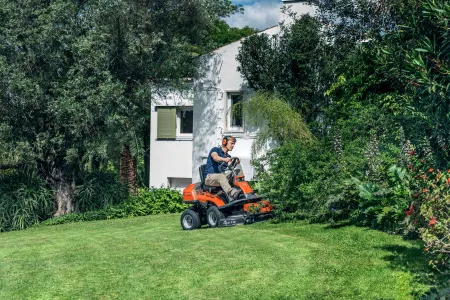 Райдер Husqvarna R 316T AWD