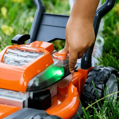 Игрушка Husqvarna газонокосилка