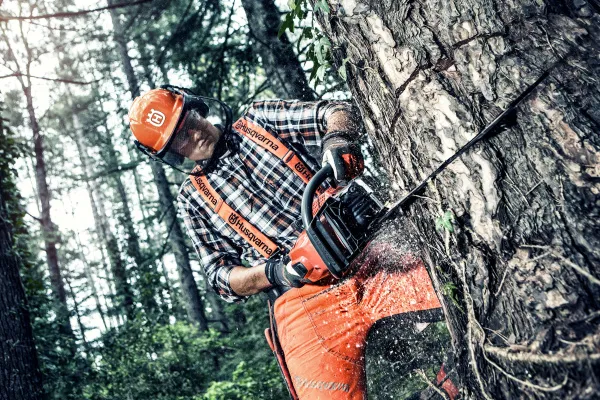 Бензопила Husqvarna 562 XP