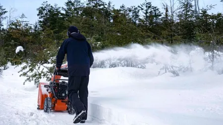 Снегоуборщик Husqvarna ST 124