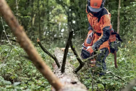 Бензопила Husqvarna 550XP Mark II