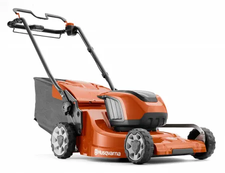 Аккумуляторная газонокосилка Husqvarna LC 347iVX