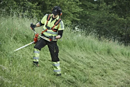 Травокосилка Husqvarna 545RXT AutoTune