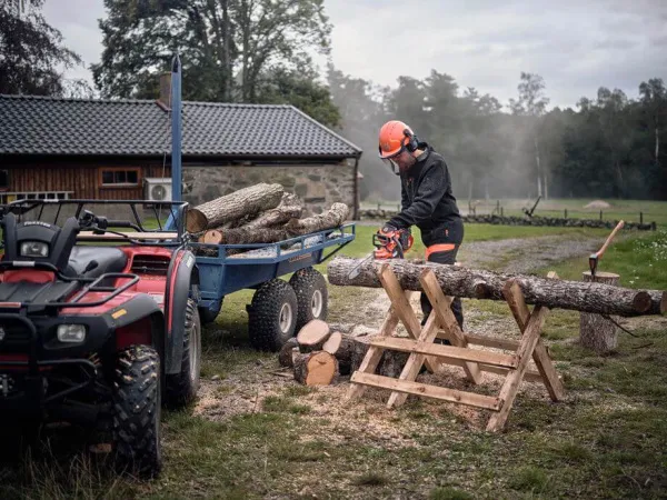 Аккумуляторная пила Husqvarna 340i