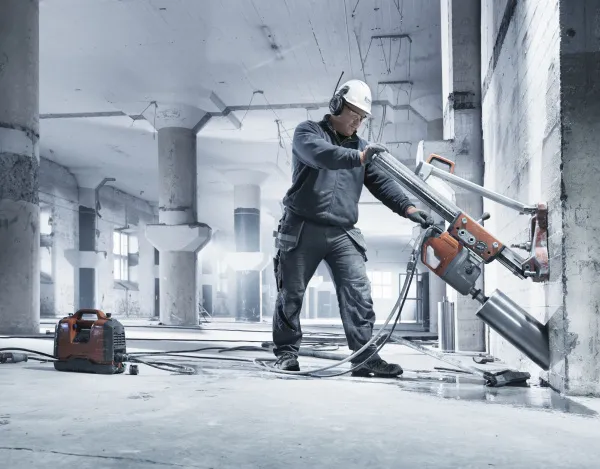 Бурильная машина Husqvarna DM 650