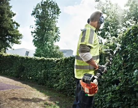 Бензоножницы Husqvarna 525HF3S