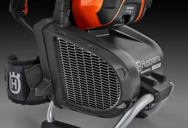 Аккумуляторная воздуходувка Husqvarna 550iBTX