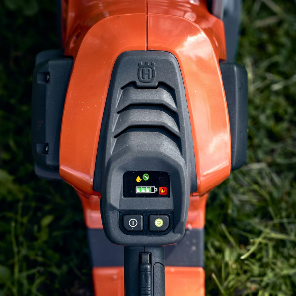 Пила аккумуляторная Husqvarna 542i XP 16" 0.325 1.1 64DL SP21G X-Cut HSM X-Precision (без АКБ и ЗУ)
