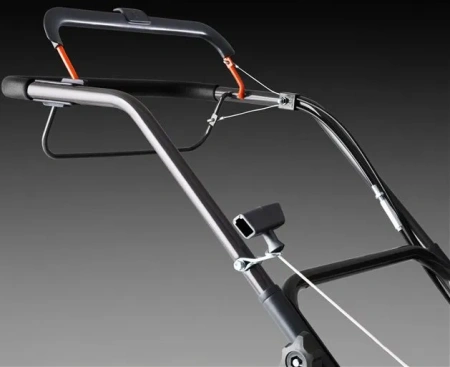 Газонокосилка Husqvarna LC 140SP