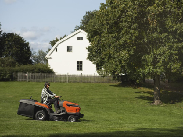 Минитрактор Husqvarna TC 220T